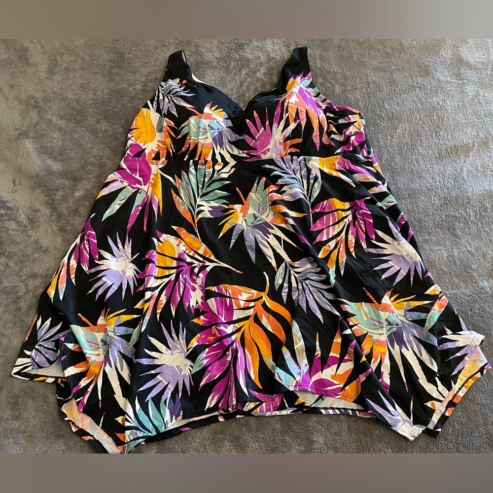 Avenue Plus Sized Womens One Piece Swim Suit